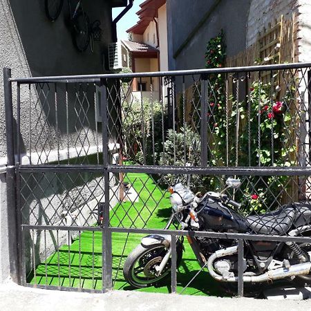 Hotel Motor House Unirii Bukareszt Zewnętrze zdjęcie