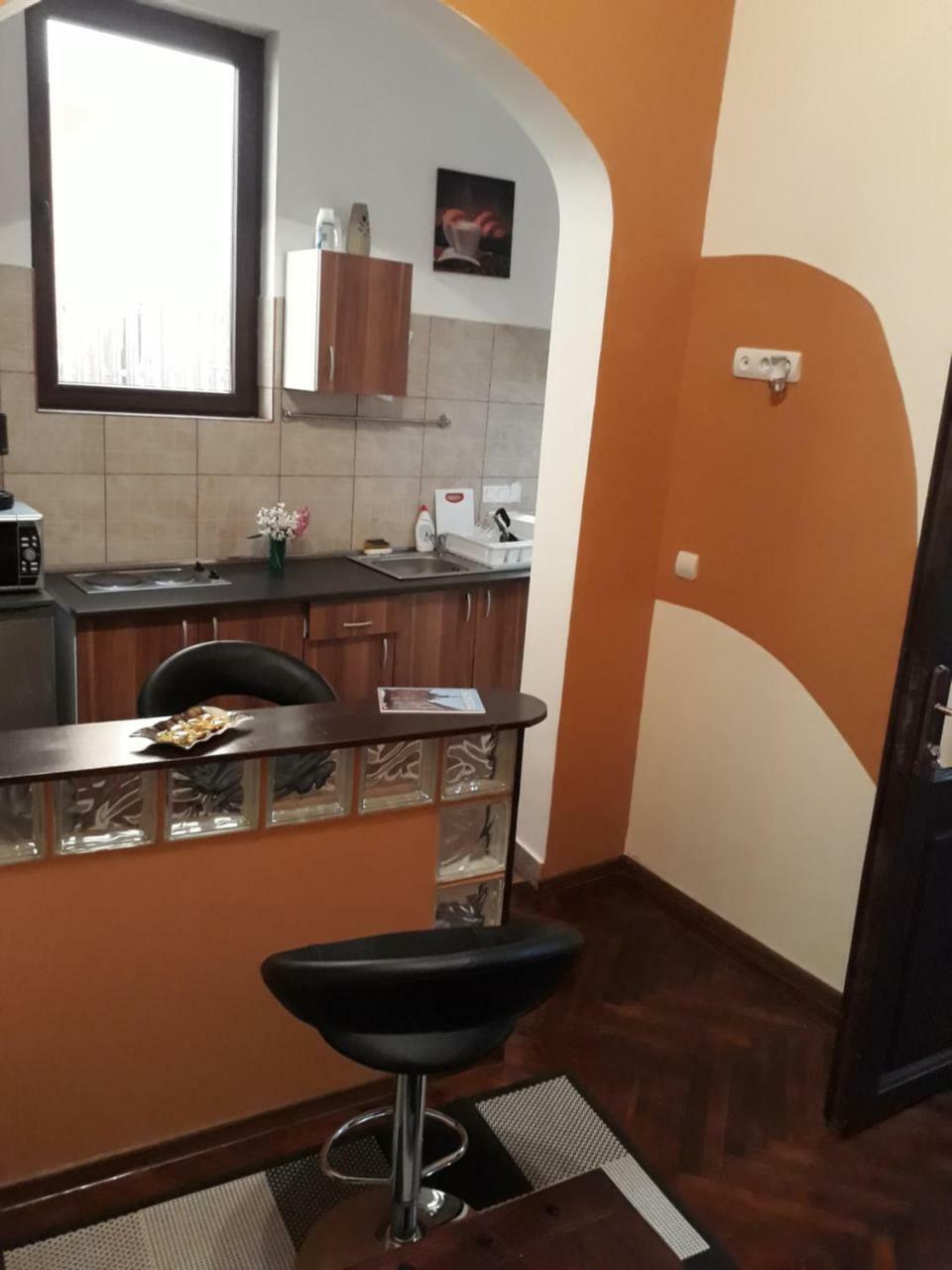 Hotel Motor House Unirii Bukareszt Zewnętrze zdjęcie