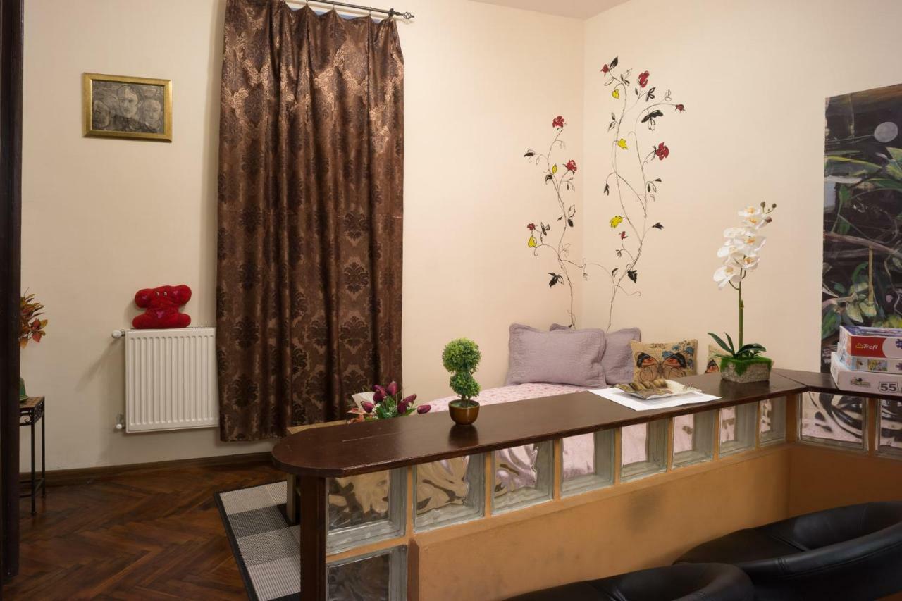 Hotel Motor House Unirii Bukareszt Zewnętrze zdjęcie